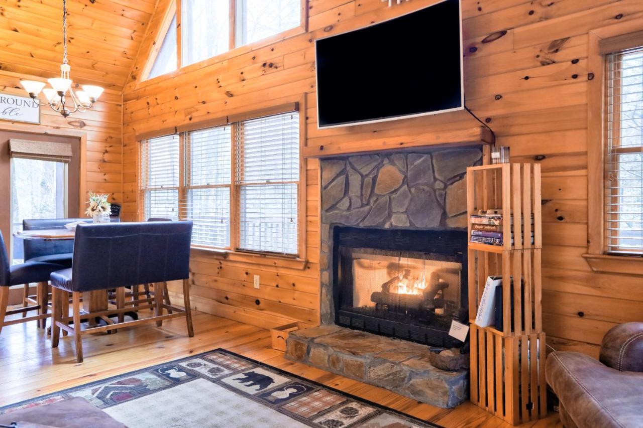 Vila Bear In The Woods Blue Ridge Exteriér fotografie
